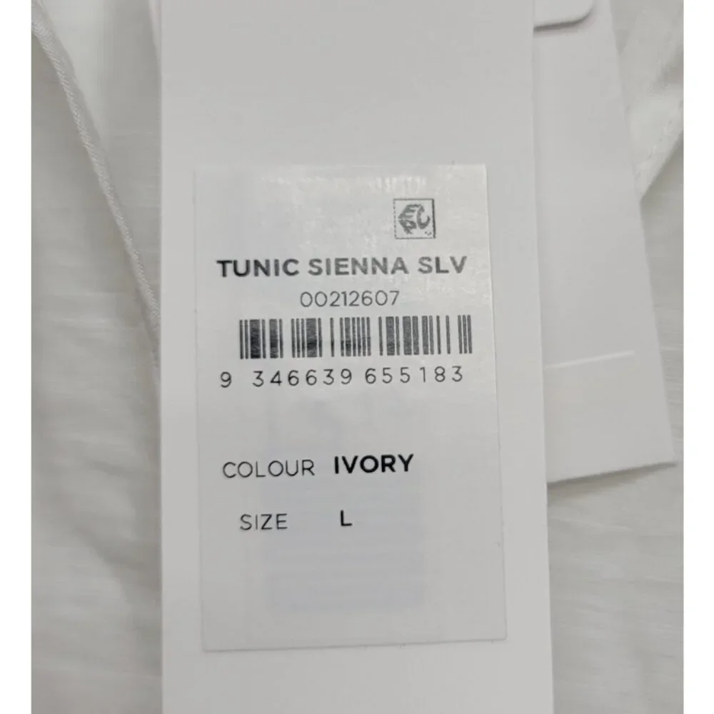 NWT City Chic REFINITY Ivory White Sienna Sleeve Tunic Dress 20